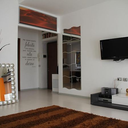 Suite In Town Milan Chambre photo